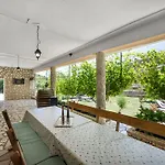 Vacation Bobijevi Dvori * Slivno (Sibenik-Knin)