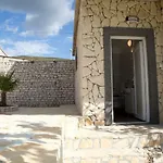 Vacation Bobijevi Dvori Дом отдыха Slivno (Sibenik-Knin)